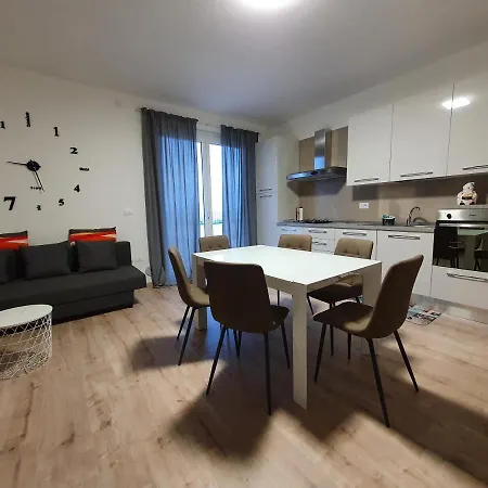 Prázdninový dům Lida Apartment, In Collina Con Ampio Terrazzo E Vista Mare Giulianova