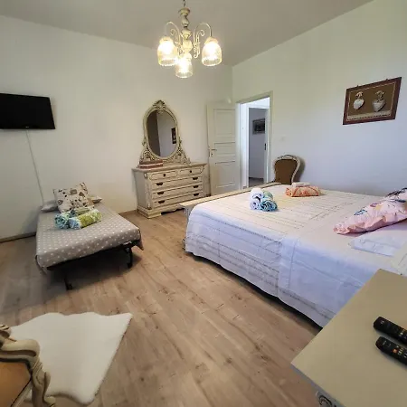 Lida Apartment, In Collina Con Ampio Terrazzo E Vista Mare *