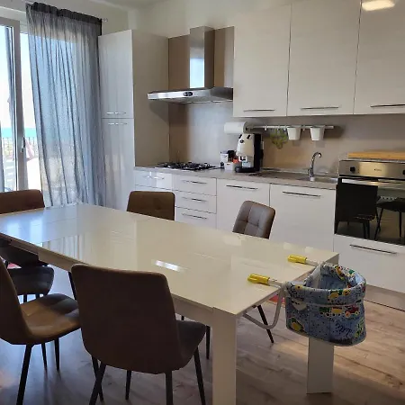 Lida Apartment, In Collina Con Ampio Terrazzo E Vista Mare * Giulianova