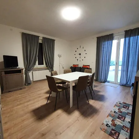 Lida Apartment, In Collina Con Ampio Terrazzo E Vista Mare Holiday home *