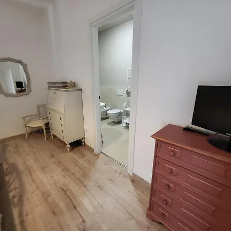 Lida Apartment, In Collina Con Ampio Terrazzo E Vista Mare Vakantiehuis