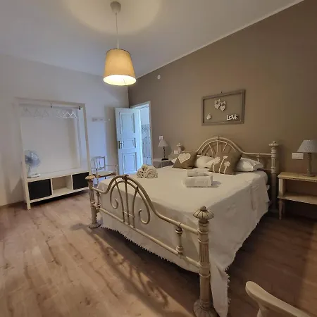 Lida Apartment, In Collina Con Ampio Terrazzo E Vista Mare Vakantiehuis *