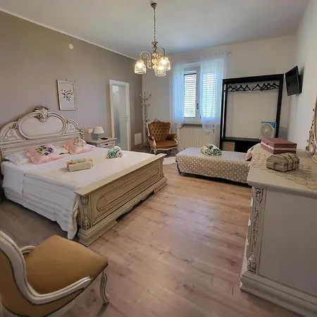 Holiday home Lida Apartment, In Collina Con Ampio Terrazzo E Vista Mare Giulianova