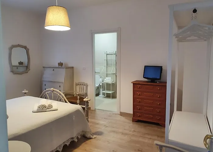 Casa vacanze Lida Apartment, In Collina Con Ampio Terrazzo E Vista Mare Giulianova