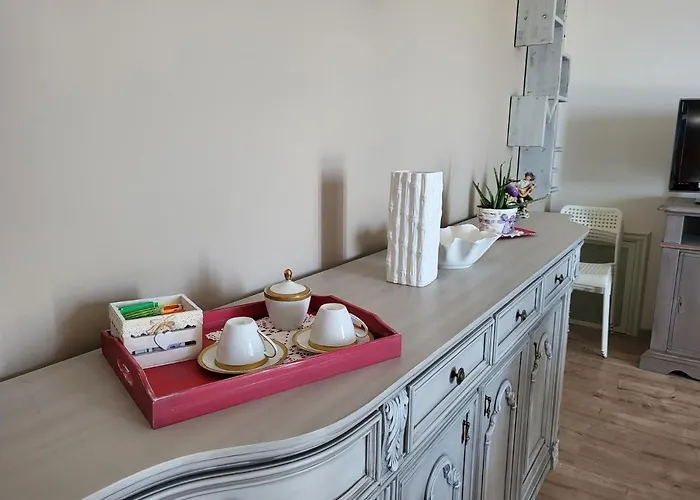 Lida Apartment, In Collina Con Ampio Terrazzo E Vista Mare